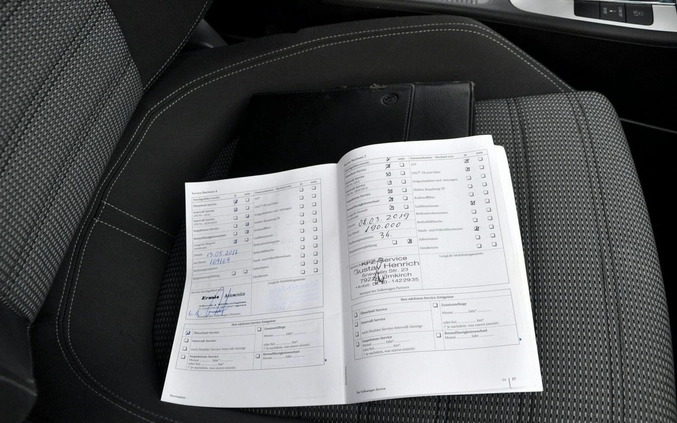 Volkswagen Passat CC cena 31900 przebieg: 247214, rok produkcji 2010 z Gołańcz małe 781